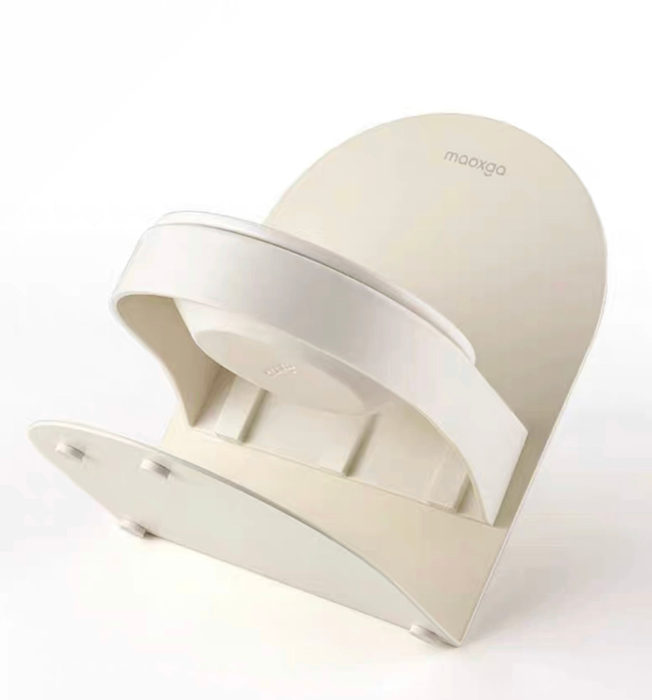 Adjustable elevated pet bowl