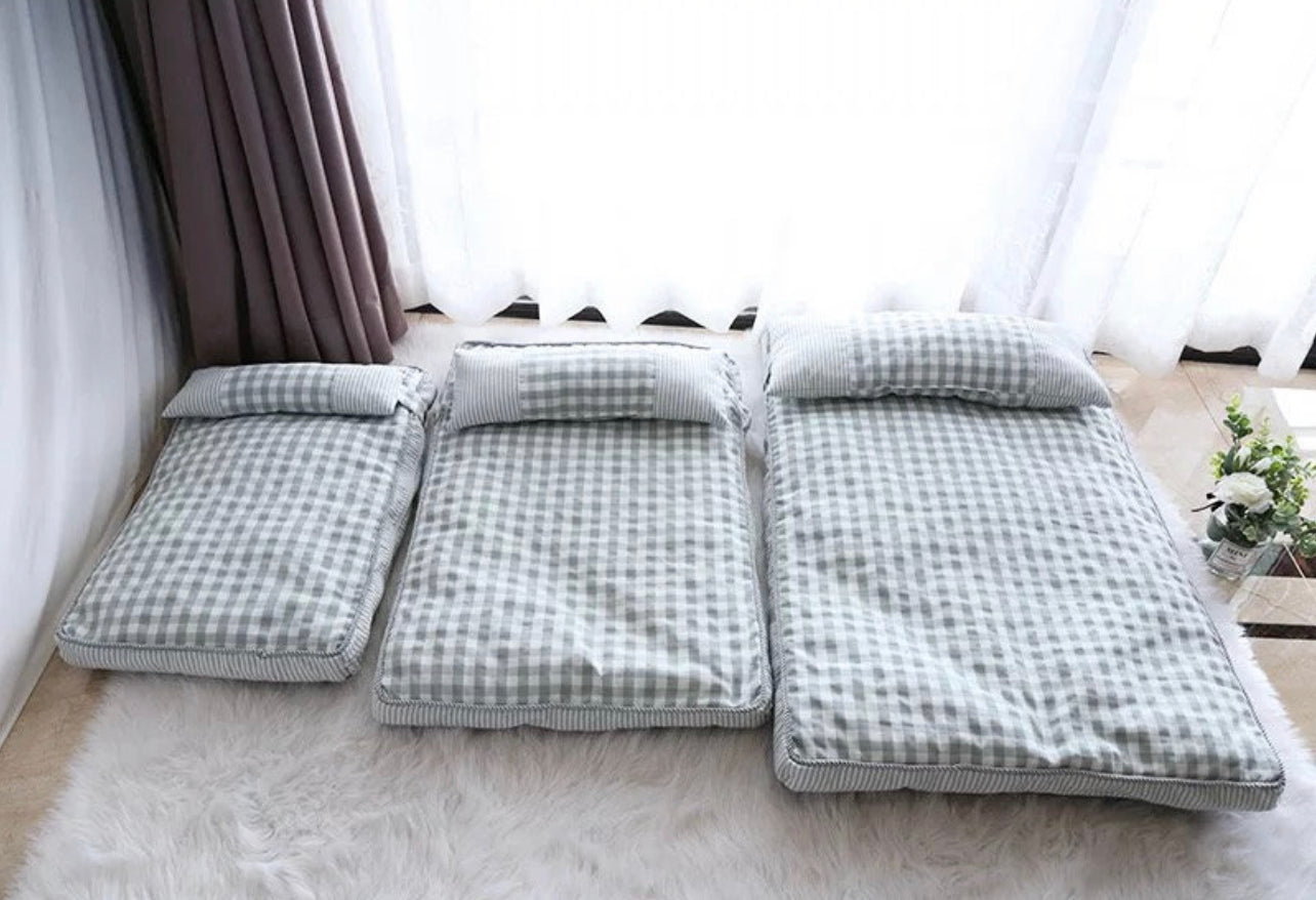 Dog Day Mattress