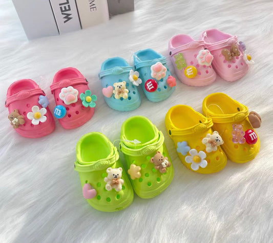 Pet cross sandals