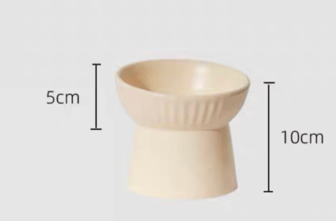 25 ° tilted Dreamy pet bowl