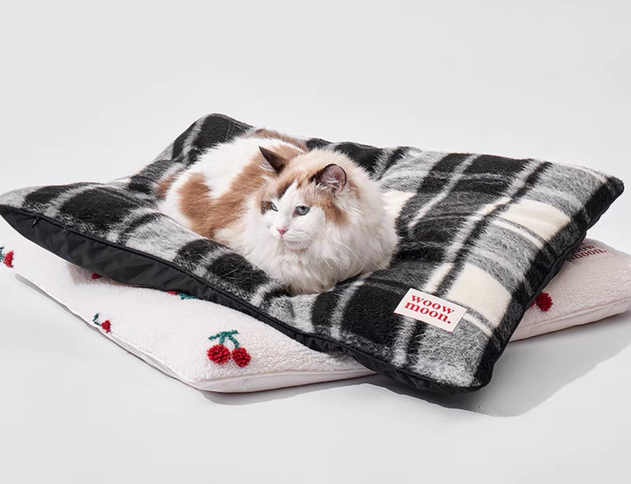 Soft & cozy pet mattress